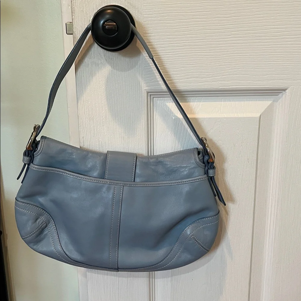 Women’s Leather Shoulder Bag in Light Blue - Picture 2 of 5